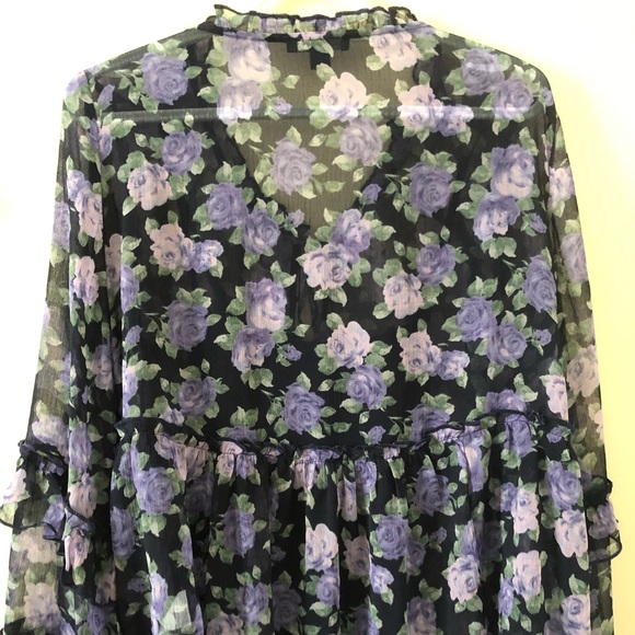 Floral printed shear blouse with a navy tank - Picture 3 of 4